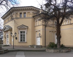 Alte Oper In der Alten Oper Erfurt am 25. Dezember zu sehen: Drei Haselnüsse für Aschenbrödel (Andreas Praefcke)