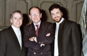Miranda Ronaldo Miranda (geb. 1948) inmitten von Maximiliano de Brito und Renato Mismetti (Dietrich Hilmi)
