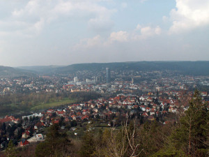 soph 640px-Jena_-_Sophienhoehenblick_01