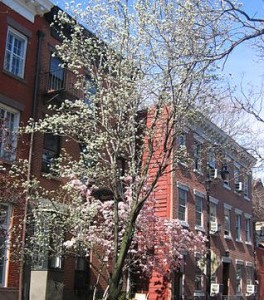 Im wohnenswerten Greenwich Village, einem Stadtteil von Manhattan, residierte auch Elliott Carter (CC BY-SA 3.0).