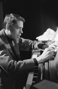 Jacques Brel zog es vor in späteren Jahren auf Tahiti zu wohnen (National Archief Den Haag, Foto vom 20.2.1963).