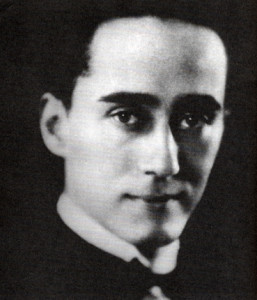 Alejandro García Caturla gilt mit seinen Initiativen ebenso wie mit seiner Tanzmusik für Klavier als einer der Urväter des modernen kubanischen Musiklebens (Cuba and its music, p356 1930er Jahre, p.d.).