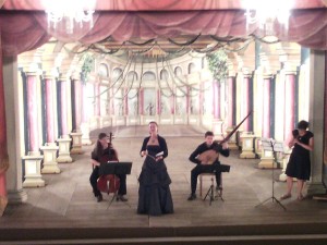 Das Rosentaler Barock Ensemble Leipzig brillierte im Ekhof-Theater mit einer stilgetreuen historisch informierten Aufführung von Pepusch-Kantaten (Agnes Jaworska).