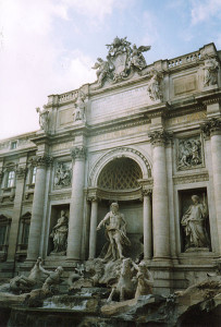 Im dritten Teil von respighis "Fontane di Roma" dreht sich alles um den größten und am vielfältigsten gestalteten Barockbrunnen Roms, der Fontana di Trevi. In Erfurt wurde am 15. und 16. Oktober die Fernwirkung durch einen hinter den Kulissen spielenden Trompeter in vollendeter Klanggebung gewährleistet (Archeologo, Juli 2000, p.d.).