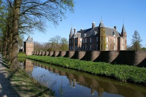 So präsnetiert sich heute das Schloss der Familie van Tuyll, in dem Isabelle de Charrière in der Nähe von Utrecht im Geist französischer klassischer Bildung aufwuchs (Peter van der Wielen 13.9.2012).