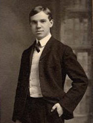 Charles Tomlinson Griffes (1884 - 1920) "Two Sketches" gehören heute zu seinen beliebtesten Kompositionen (http://www.nndb.com/people/896/000116548, unbek. Fotografie, p.d.).