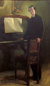 Der Bruder des gesuchten Komponisten schuf 1917 ein bedeutendes Portrait von diesem am Klavier stehend (Foto von Henrique Matos, p.d.).