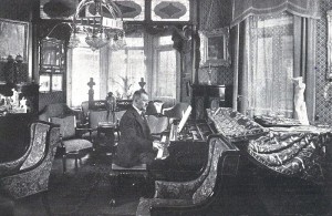 Franz Lehár 1918 in seiner Wiener Wohnung (Charles Scolik, Sport und Salon, 31.3.1918, p. 9, p.d.)