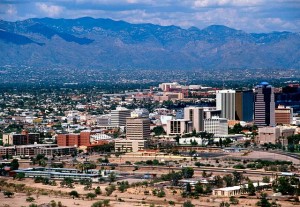 In Arizonas heiß-trockenem Klima wurde 1917 der spätere afroamerikanische Komponist und Musiker Ulysses Kay geboren. Sein 100. Geburtstag wird im kommenden Jahr feierlich begangen (Howcheng 2005? p.d.).