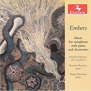 Für dieses exquisite Album mit zeitgenössischen Werken für Saxophon mit Klavier und elektronischen Instrumenten saß Philip Schuessler selbst am Klavier (B01ABARFO2, Centaur).