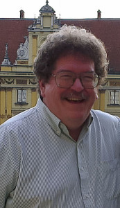 Hat angesichts der hohen Präsenz seiner Werke im derzeitigen amerikanischen Orchester- und Kammermusikleben gut lachen: Eric Ewazen (Dalibor1975, 9.12.2014, CC-Liz.)