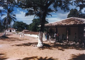 Dem Gott des Donners "Xango" in der Candomblé-Religion wird hier gehuldigt (Ile Axe Opo Afonja, Salvador da Bahía, p.d.).