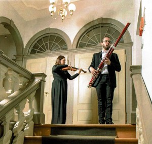 Die Geigerin Nadi Paz Perez Mayorga und der Fagottist Jacob Giesing sind Mitglieder der Orchesterakademie des Theaters Erfurt: Mit den anderen Musikern sorgten sie für großen Applaus im Festsaal zur heutigen Matinee (L. Edelhoff, Theater Erfurt).